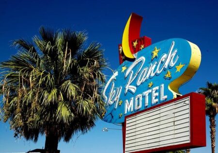 City Council Shuts Down Downtown Las Vegas Motel Citing Public Nuisance – las-vegas365.info