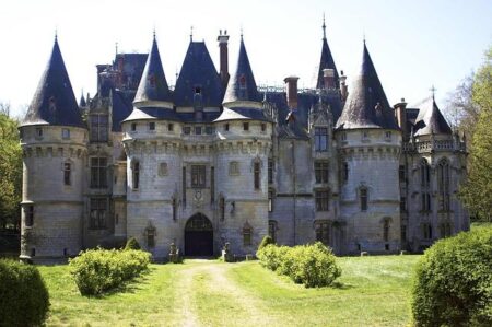 North African Hate Crime Victim in France Faces Denial of Justice – news-france.info