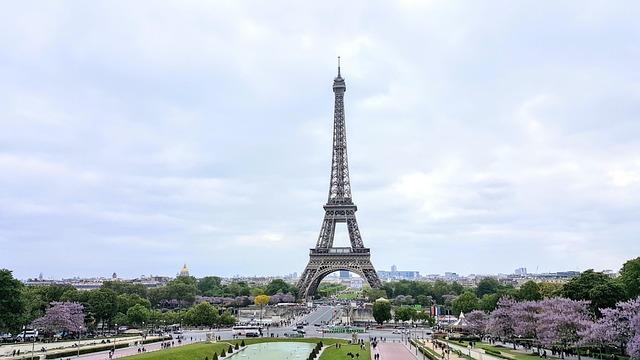 France’s Business Climate Remains Bleak in May Amid Struggles in Services Sector – news-france.info