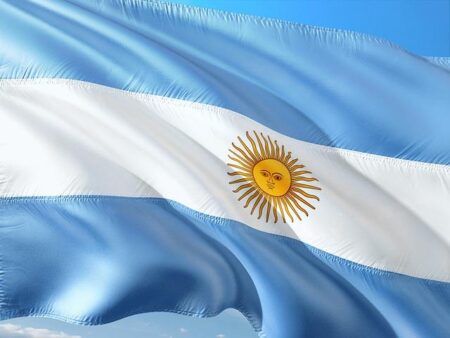 Argentina’s Economy Plummets to Its Steepest Monthly Decline Under Javier Milei’s Leadership – www.mondialnews.com