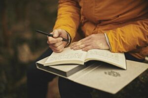 Stunning Survey of French Adults Reveals Critical Gaps in Holocaust Knowledge – claimscon.org – news-france.info