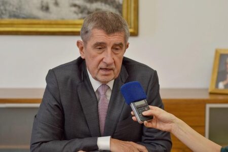 The Dashed Hopes of France’s Isolated Environment Minister: A Struggle for Change – news-france.info