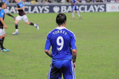 Chelsea sign France defender Maxence Lacroix from Crystal Palace – Yahoo Sports – news-france.info