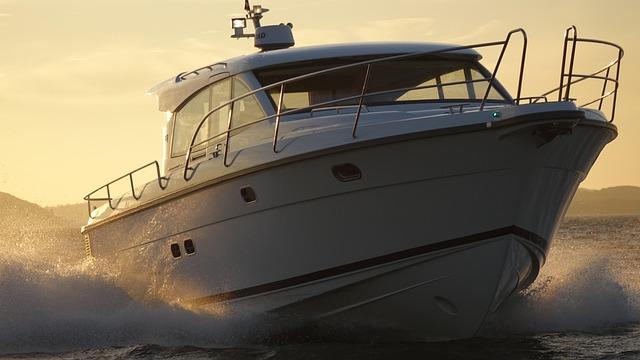 25m Azimut motor yacht Forty Two sinks following fire in Marseille, France – SuperYacht Times – news-france.info