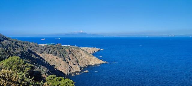 Spain’s Ceuta Demands Swift Relocation of Unaccompanied Migrant Minors Amid Border Surge – www.mondialnews.com